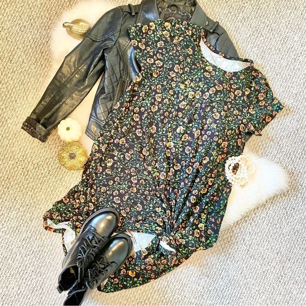 🎃LULAROE Fall Rose Vine Pumpkin Pattern T-Shirt Dress Hi-Low Women’s Medium [M] - Picture 7 of 7
